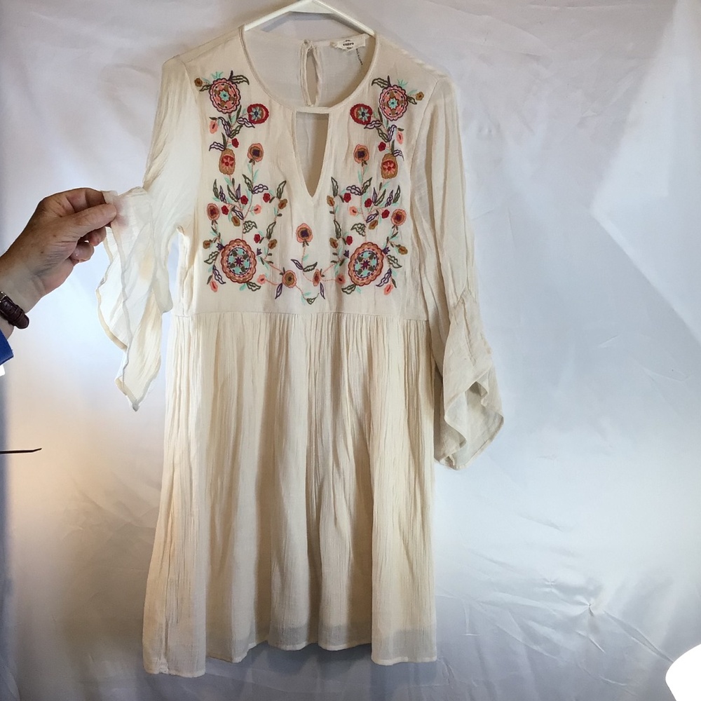 entro boho embroidered mini dress size small festival cottagecore spring teacher